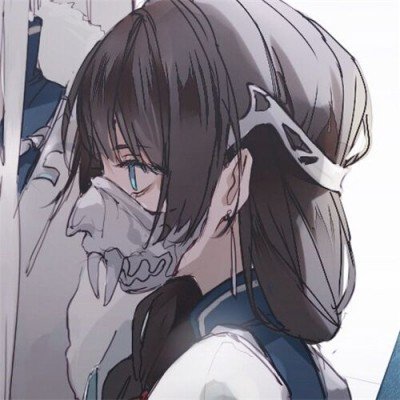老人失足落水水草缠身 大叔折竹救人